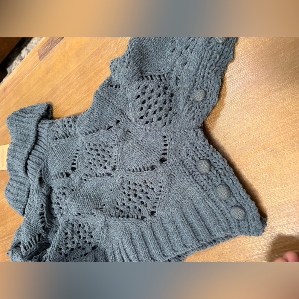 POL Green Knit Turtleneck Sweater - Picture 4 of 9